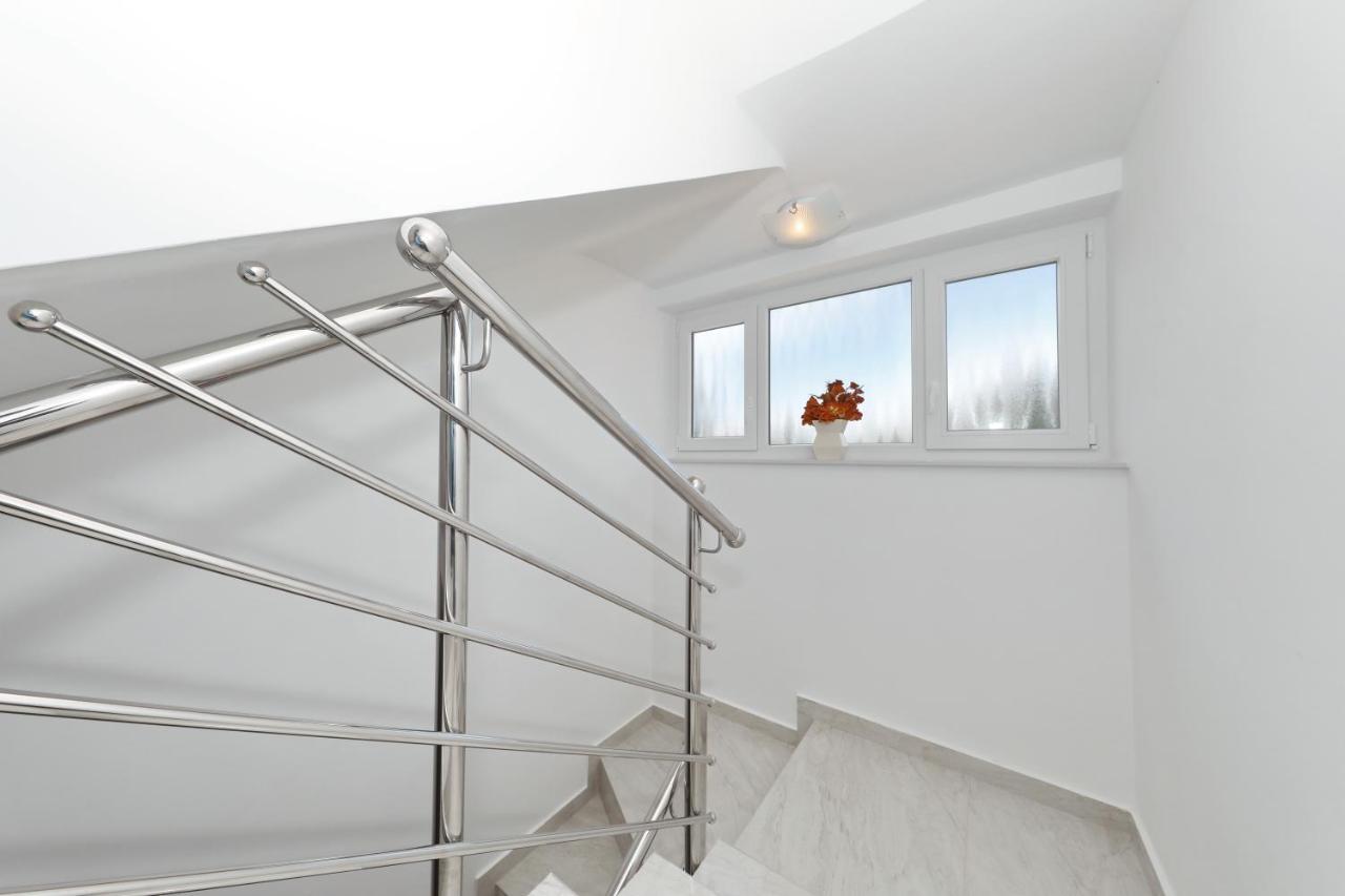 Villa Silver Starigrad Paklenica Ngoại thất bức ảnh